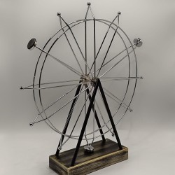 Big Rotating Wheel : Perpetual Motion Physics Toy